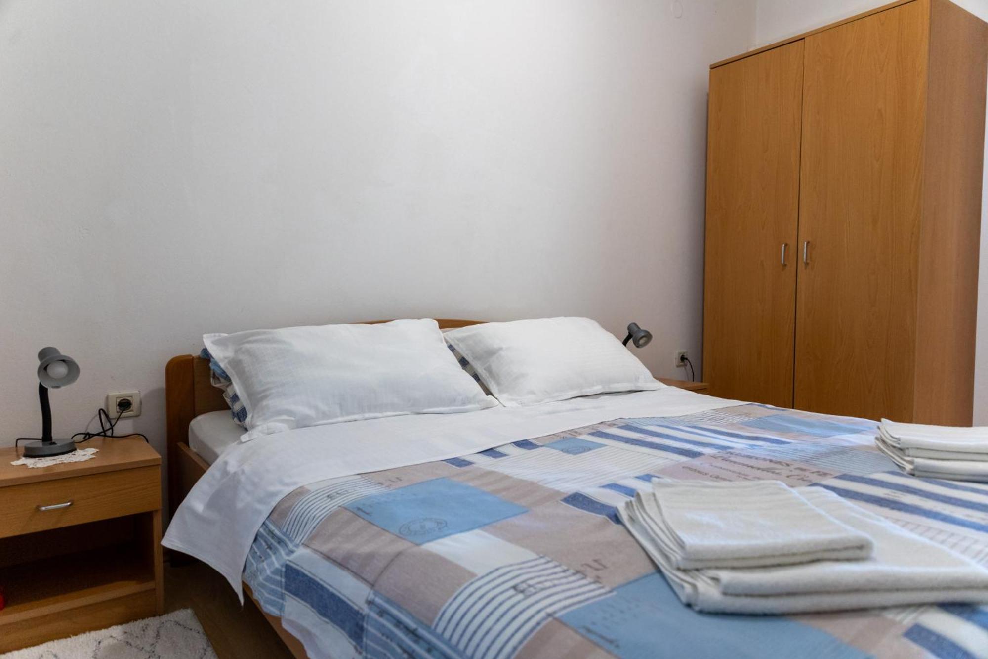 Zal Beach Apartments Prizba Buitenkant foto